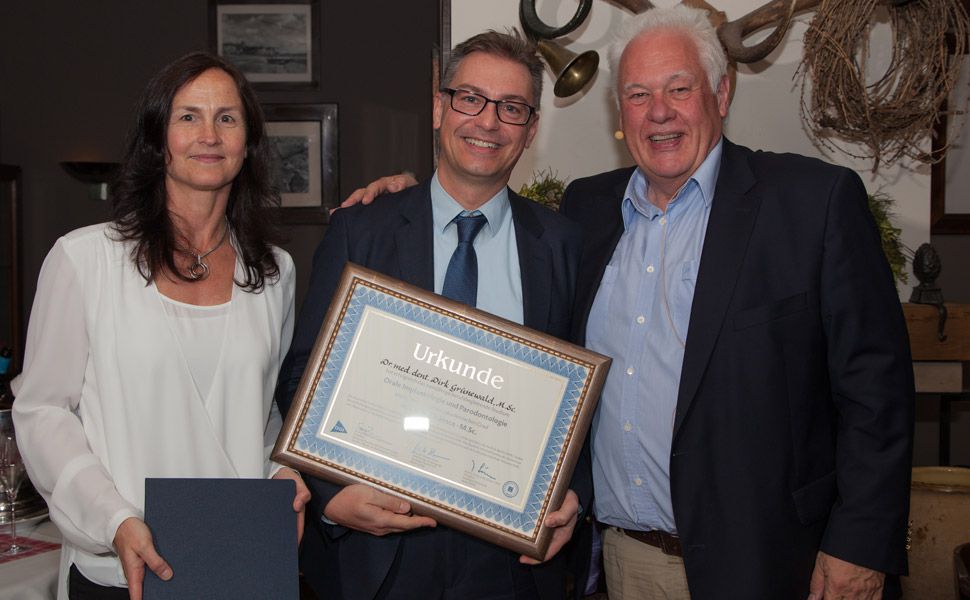 Geschafft: zweiter Mastertitel für Dr. Grünewald M.Sc.